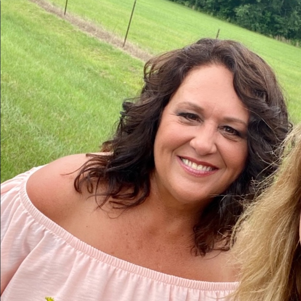 Meet your Posher, Paula